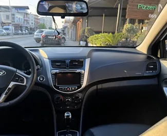 Hyundai Accent 2015 – wynajem od właścicieli w Durres (Albania).