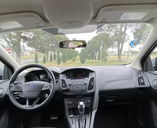 Ford Focus 2017 do wynajęcia w Tbilisi. Limit przebiegu 250 km/dzień.