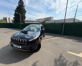 Wypożyczalnia Jeep Cherokee w Tbilisi, Gruzja ✓ Nr 16533. ✓ Skrzynia Automatyczna ✓ Opinii: 0.