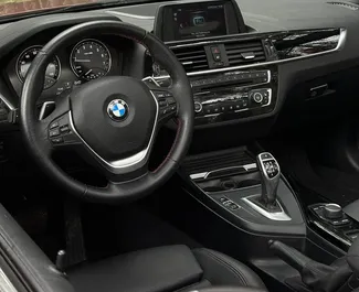 Wynajmij BMW 230xi Cabrio 2022 w Gruzji. Paliwo: Benzyna. Moc: 252 KM ➤ Koszt od 195 GEL za dobę.