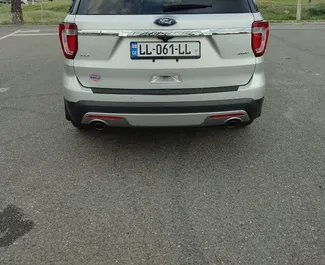 Ford Explorer – samochód kategorii Komfort, Premium, Crossover na wynajem w Gruzji ✓ Bez Depozytu ✓ Ubezpieczenie: OC, SCDW, FDW, Pasażerowie, Od Kradzieży, Bez Depozytu.