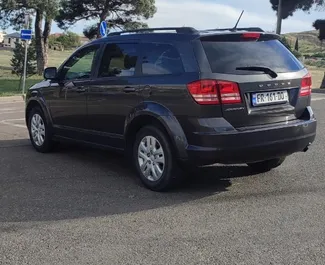 Wynajem samochodu Dodge Journey nr 16578 (Automatyczna) w Tbilisi, z silnikiem 2,4l. Benzyna ➤ Bezpośrednio od Lasha w Gruzji.